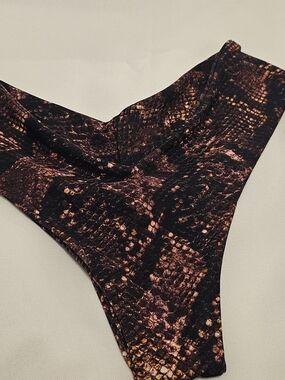 Skatie Boa Bikini Bottom